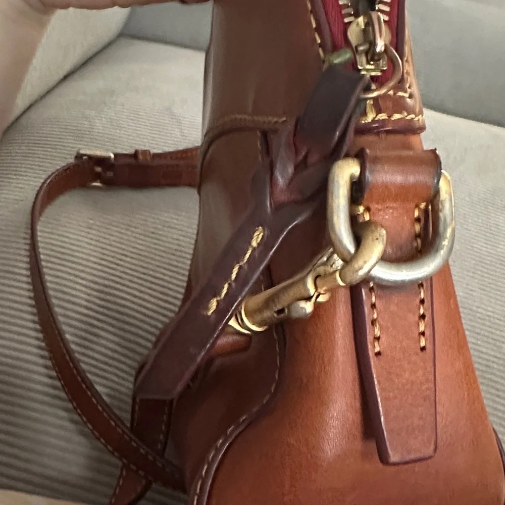 Dooney & Bourke Florentine leather crossbody handbag - Picture 8 of 9